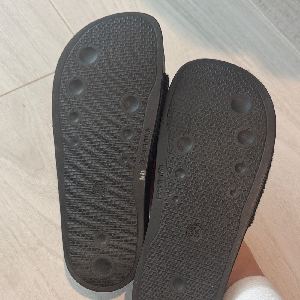Marni Black Slides with Cream Logo Terry Strap size 39 - Picture 2 of 3